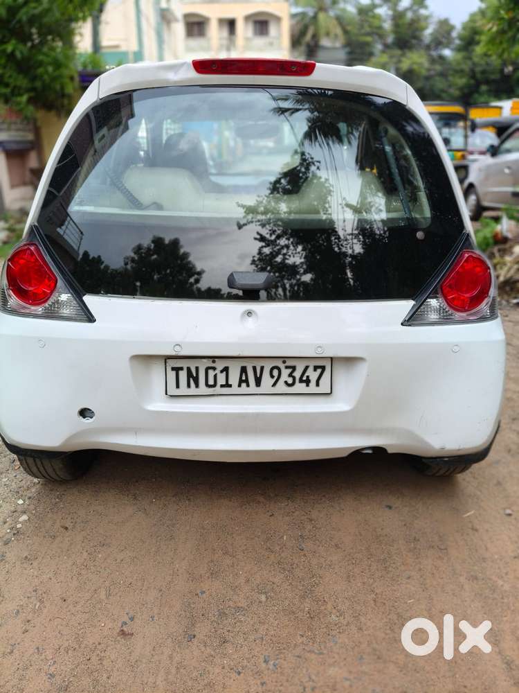 Honda Brio, 2014, Petrol