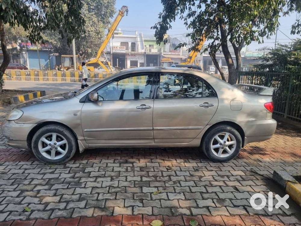 Toyota Corolla Altis Vl, 2004, Petrol