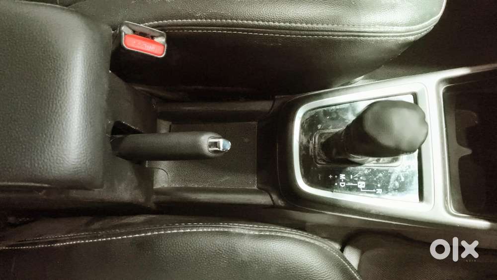 Maruti Suzuki Swift Amt Zxi, 2019, Petrol