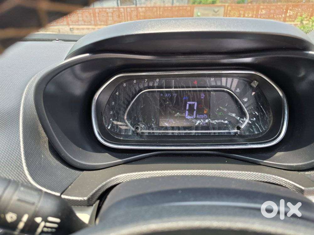 Tata Nexon 1.2 Revotron Xz Plus, 2022, Petrol