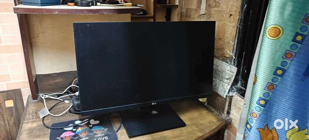 Monitor, 4 Neelkamal chairs, Teapoy, Dumbell set