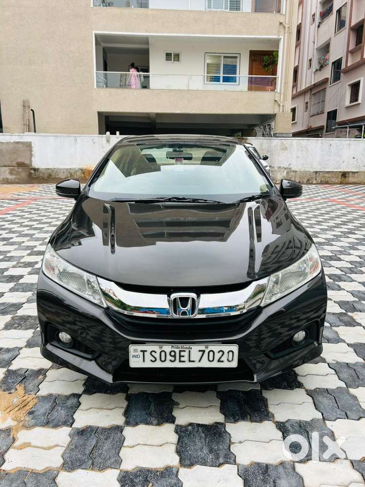 Honda City 1.5 V 5th Gen I-vtec Mt, 2016, Petrol