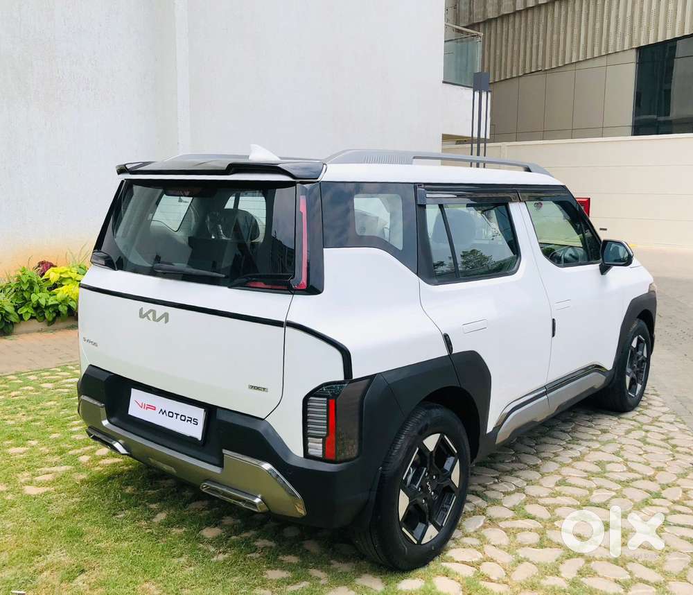 Kia Syros Htx Turbo Dct, 2025, Petrol
