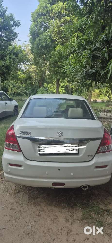 Maruti Suzuki Dzire 2011