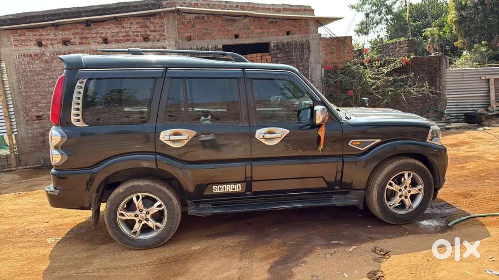Mahindra Scorpio Diesel 2017