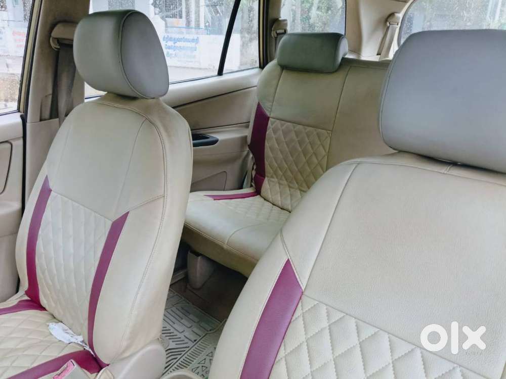 Toyota Innova 2005 Diesel 250000 Km Driven
