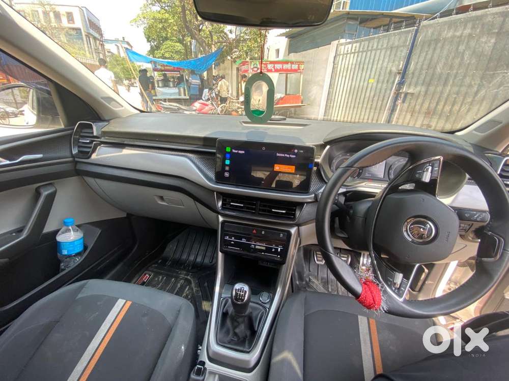 Skoda Kushaq 1.0 Tsi Ambition, 2025, Petrol