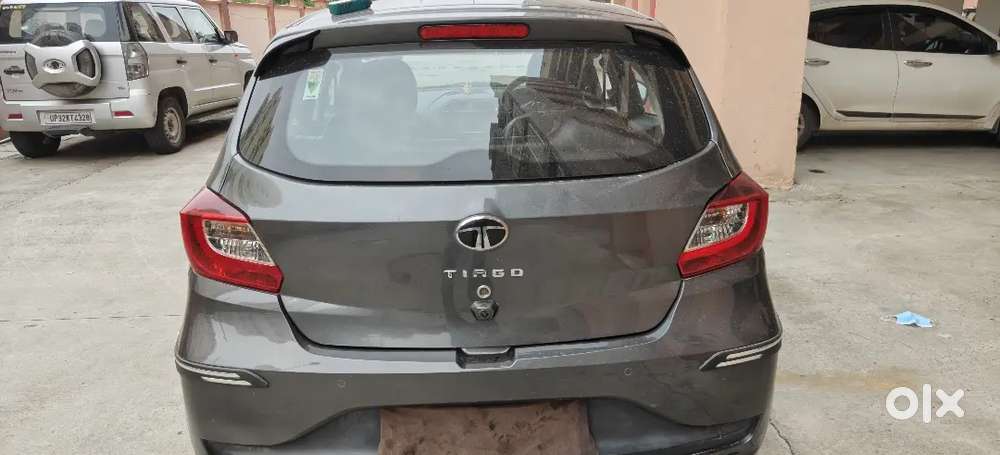 Tata Tiago 1.2 Revotron Xt 2024, Single Hand Use And Very Less Driven