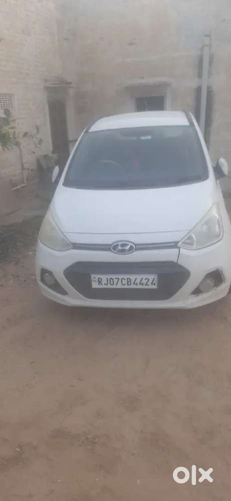 Hyundai Grand I10 Sportz 2014 Edition