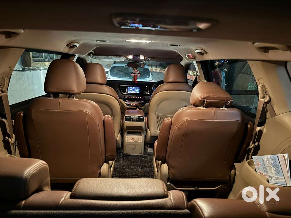 Kia Carnival Premium, 2020, Diesel