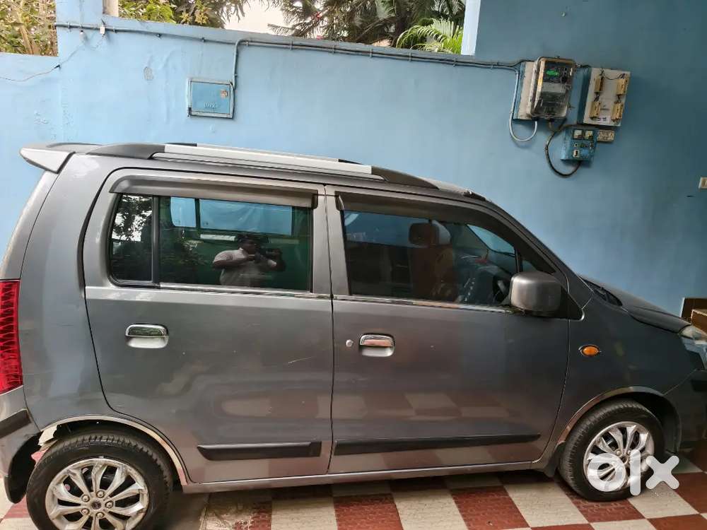 Maruti Suzuki Wagon R 2015 Petrol Well Maintained,