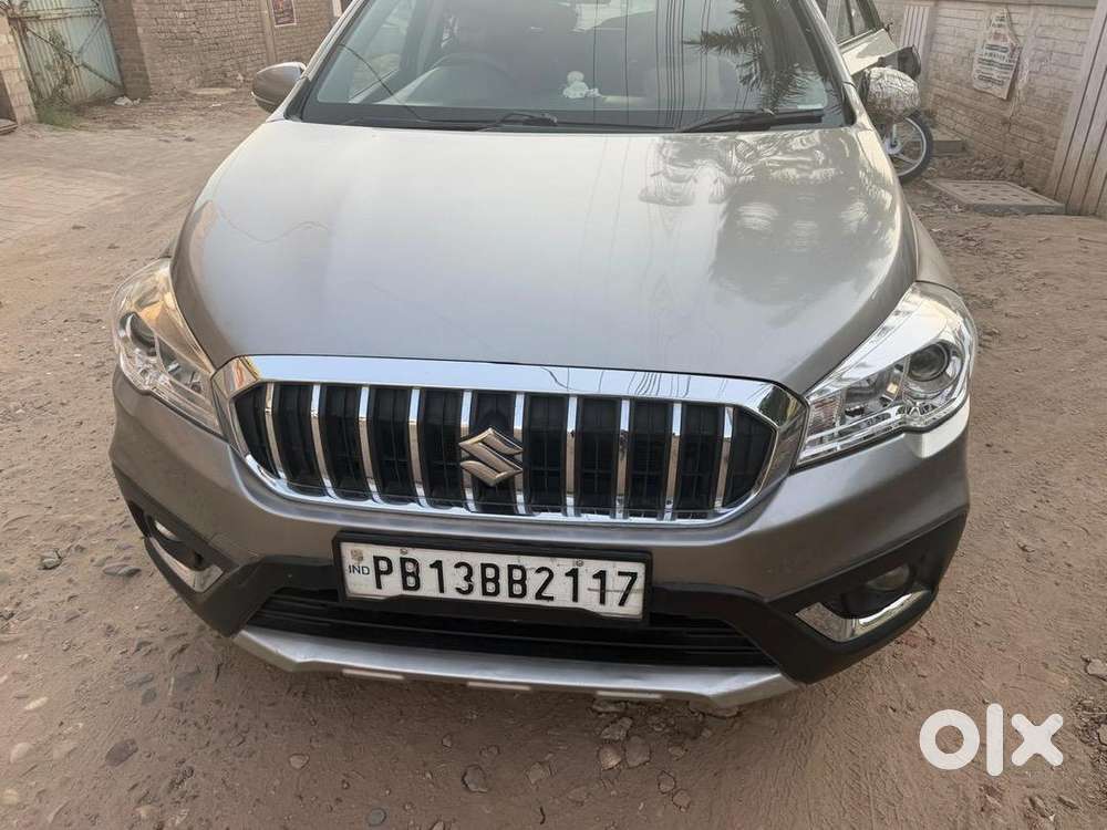 Maruti Suzuki S-cross 2017 Diesel Well Maintained