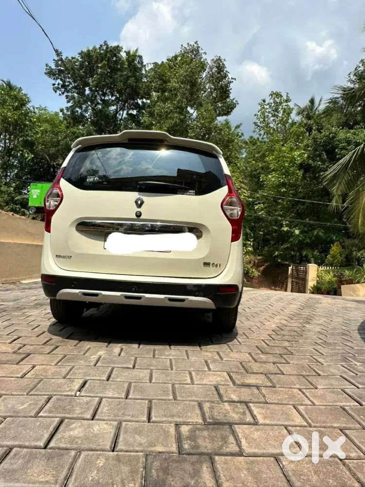 Renault Lodgy 2015 Diesel Well Maintained