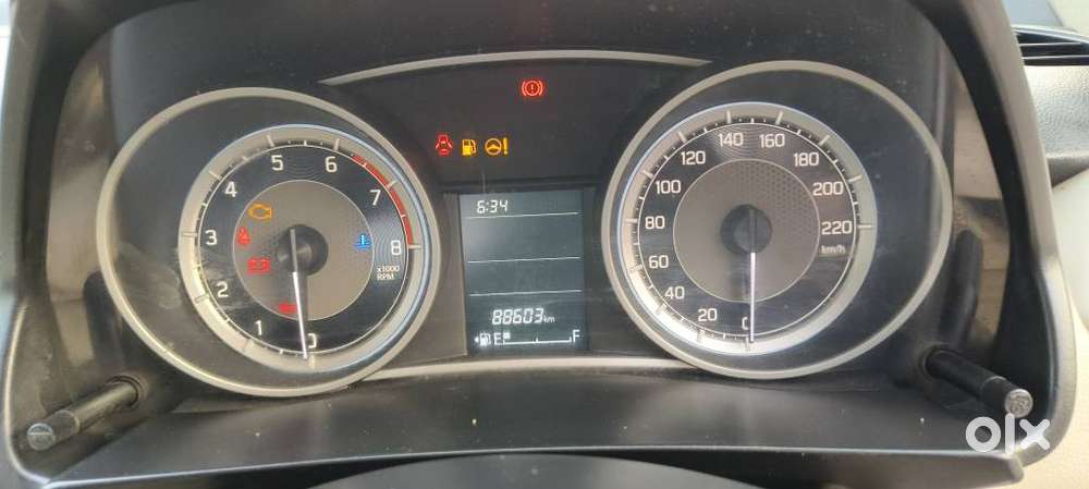 Maruti Suzuki Dzire, 2018, Petrol