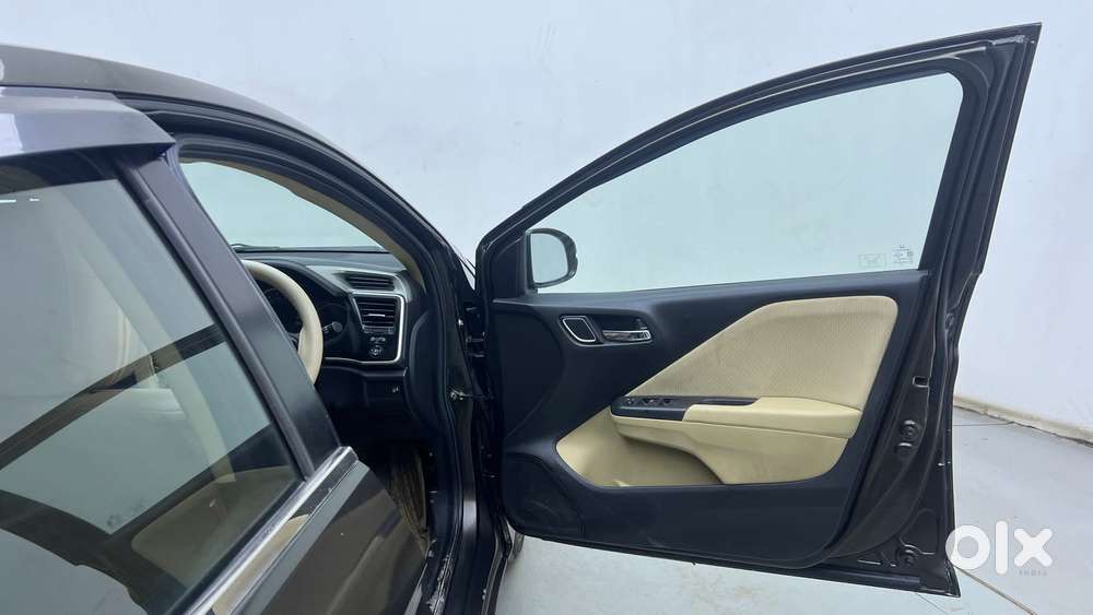 Honda City 1.5 V 4th Gen I-vtec Mt, 2022, Petrol