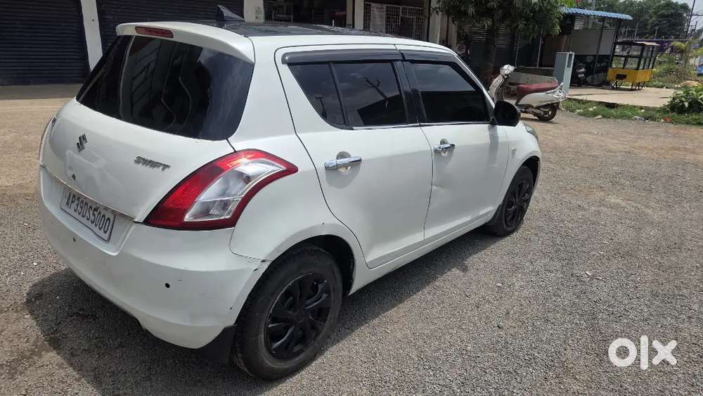 Maruti Suzuki Swift Ldi 2015 Model