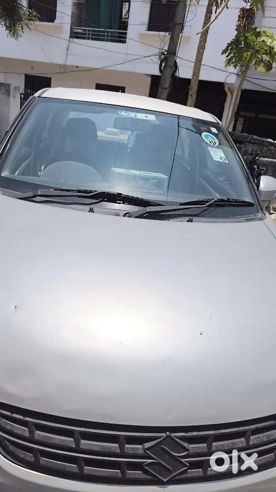 Maruti Suzuki Swift Dzire 2015