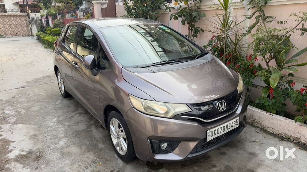 Honda Jazz 2015 Diesel Well Maintained