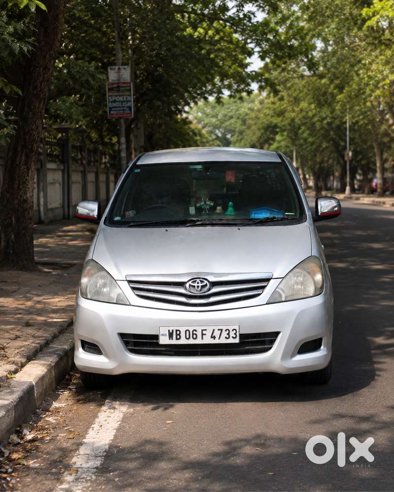Toyota Innova Crysta 2011 Diesel  Geat Deal