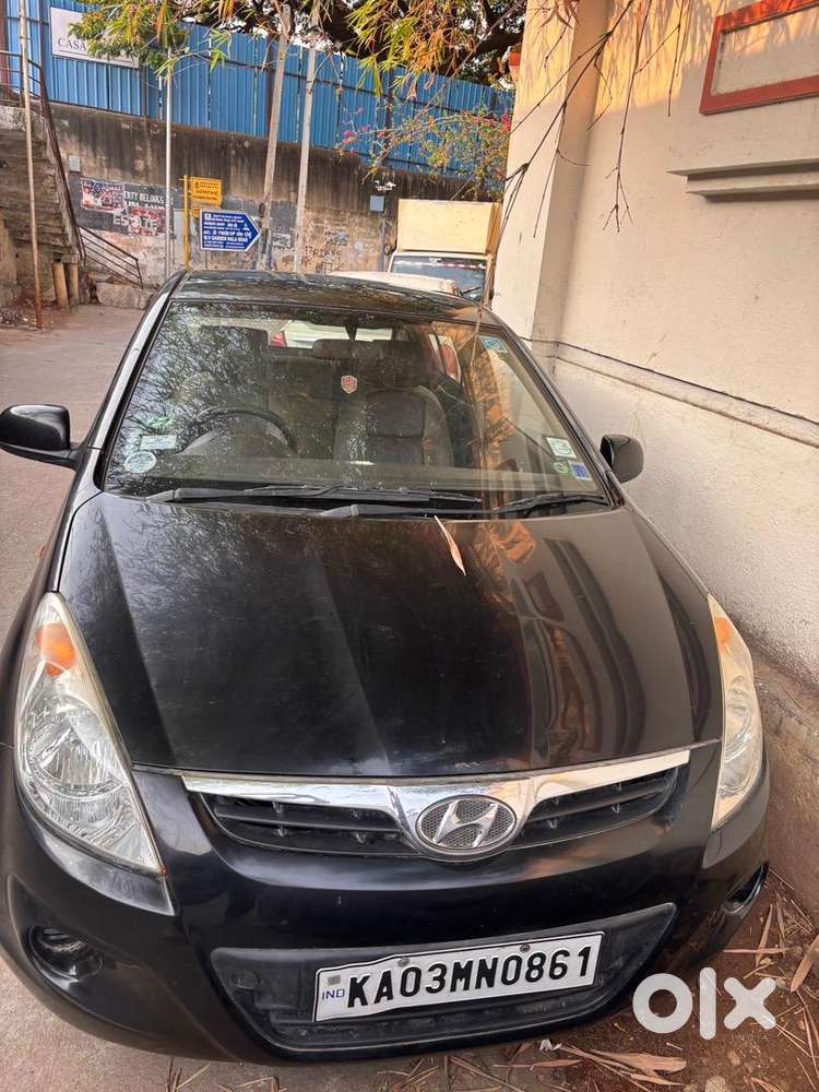 Hyundai New I20 2010 Petrol 85000 Km Driven