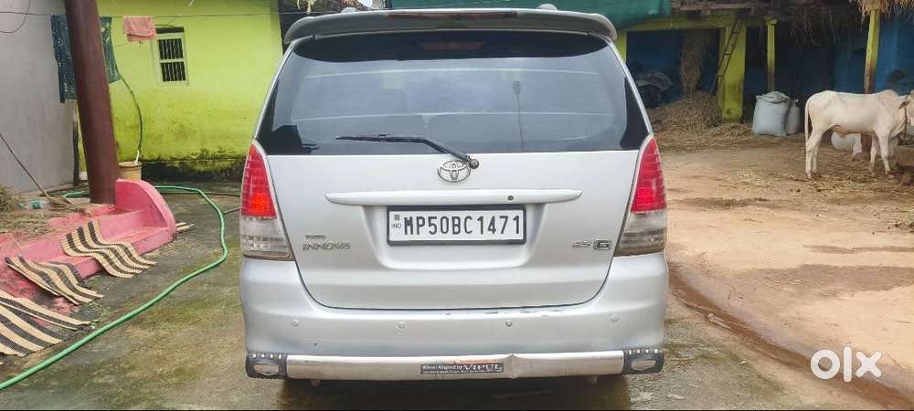 Toyota Innova 2.5 G2 2011