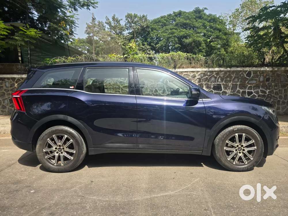Mahindra Xuv700 2.0 Ax 7 Petrol At Str, 2023, Petrol