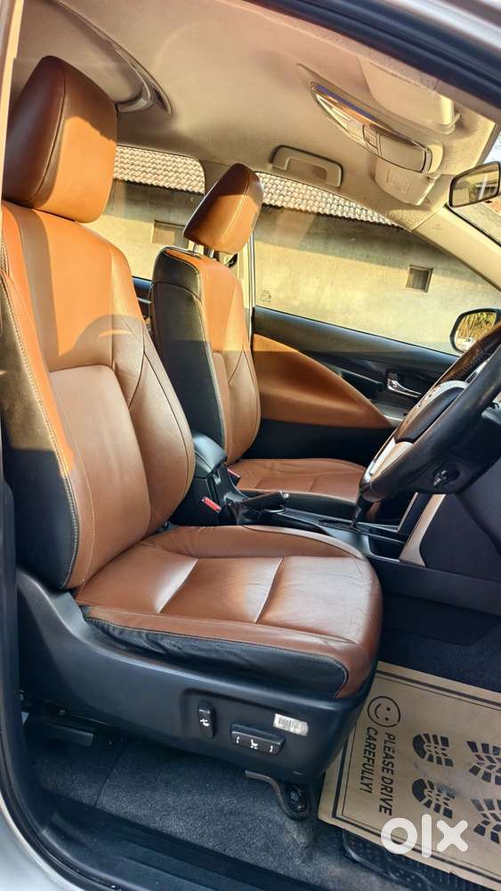 Toyota Innova Crysta 2.8z Automatic, 2017, Diesel