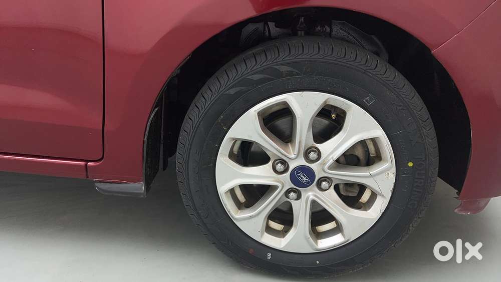 Ford Figo Petrol Titanium, 2017, Petrol