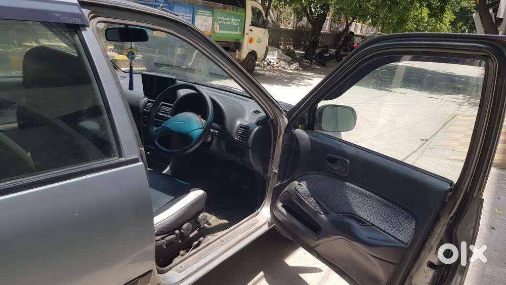 Maruti Suzuki Esteem Vx, 2001, Petrol
