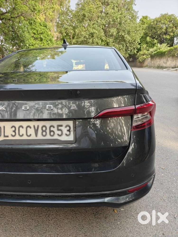Skoda Slavia 1.0 Ambition Tsi At, 2022, Petrol