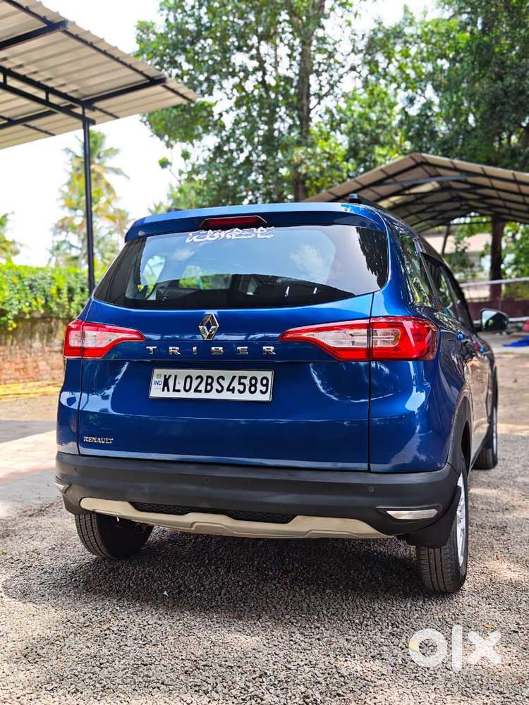 Renault Triber Rxt, 2022, Petrol