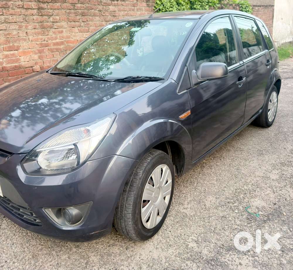 Ford Figo 2011 Car