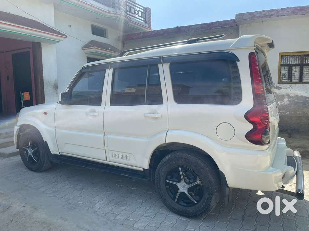 Mahindra Scorpio 2014