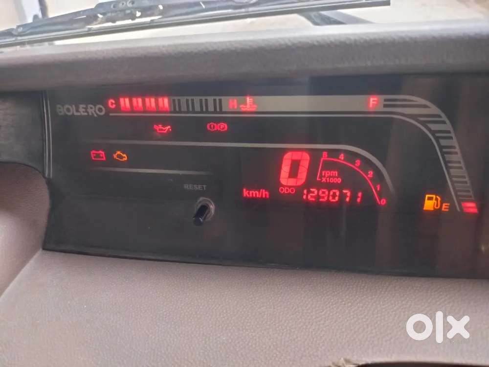 Mahindra Bolero 2013 Diesel Well Maintained