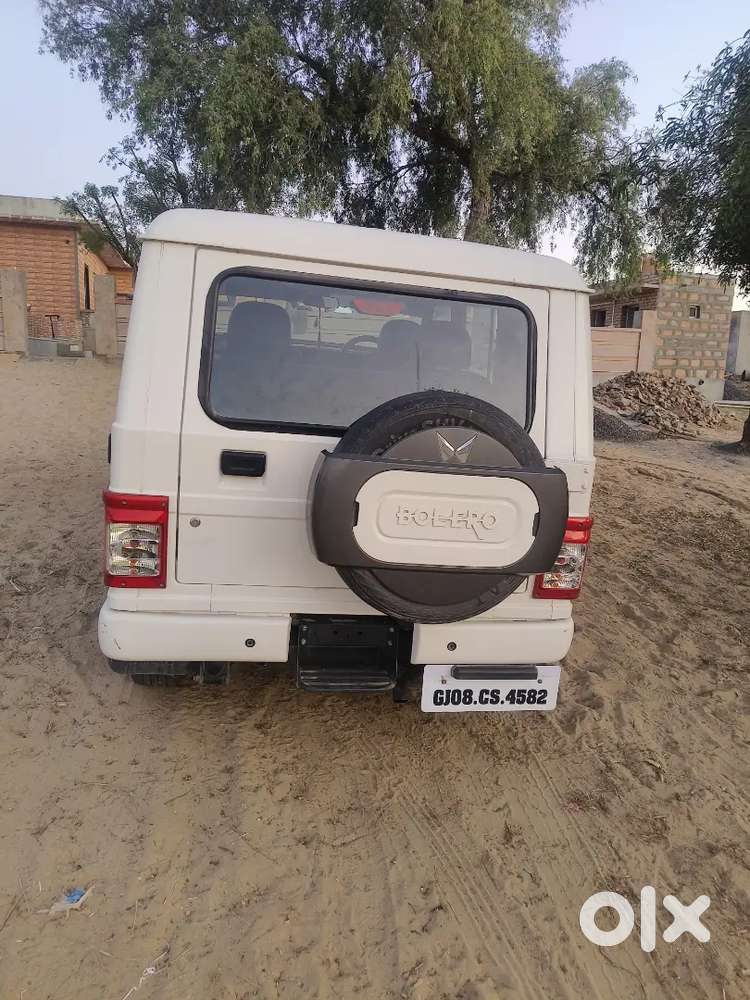 Mahindra Bolero B6