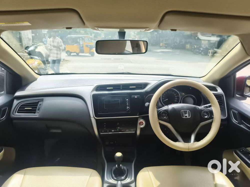 Honda City I-vtec V, 2018, Petrol