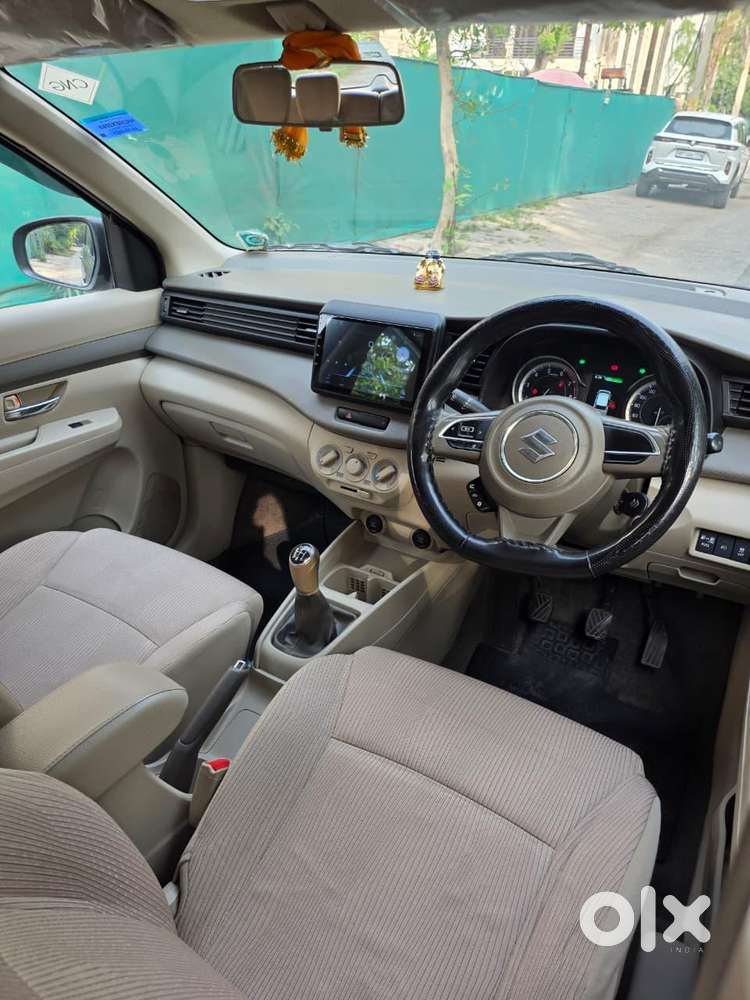 Maruti Suzuki Ertiga 2022-2023 Vxi Cng, 2022, Cng & Hybrids