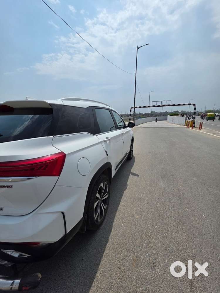 Mg Hector Plus Savvy 2024