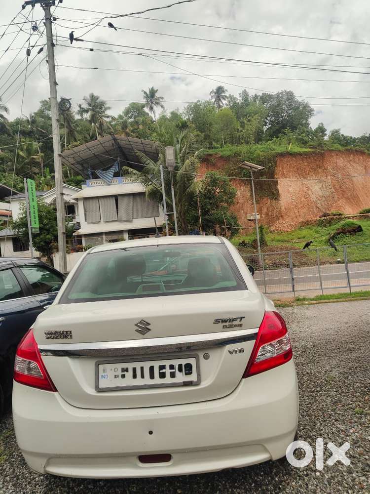 Maruti Suzuki Swift Dzire Vdi Bsiv, 2014, Diesel