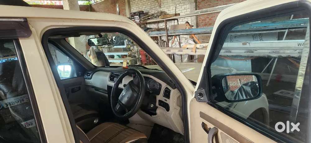 Mahindra Scorpio Classic 2010 Diesel Automatic