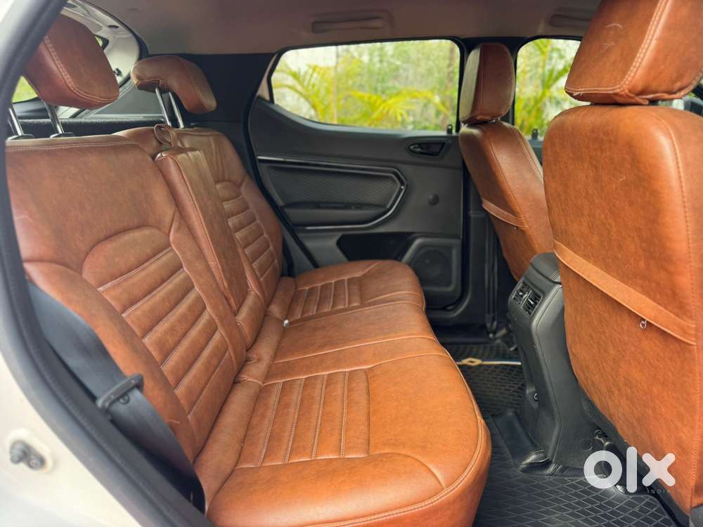 Renault Kiger, 2023, Petrol