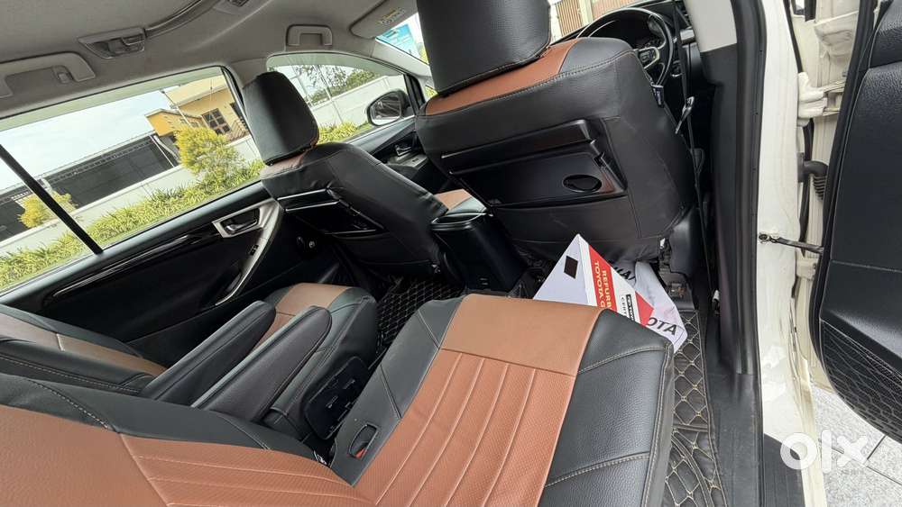 Toyota Innova Crysta 2.4 V 7 Str, 2018, Diesel