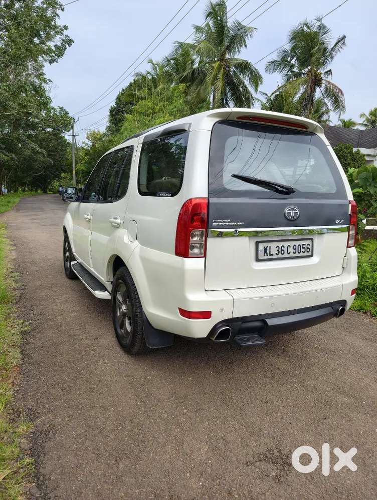 Tata Safari Storme 2013 Diesel Well Maintained