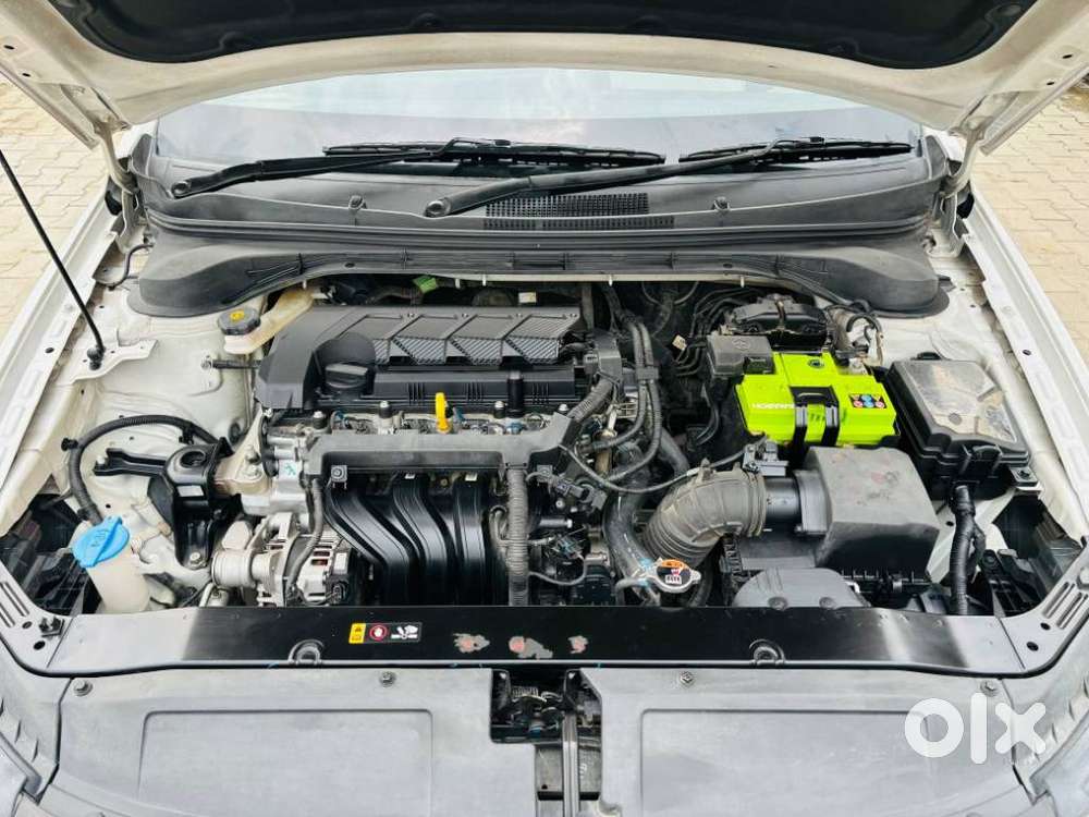 Hyundai Verna 1.5 Sx (o) Vtvt Ivt, 2024, Petrol