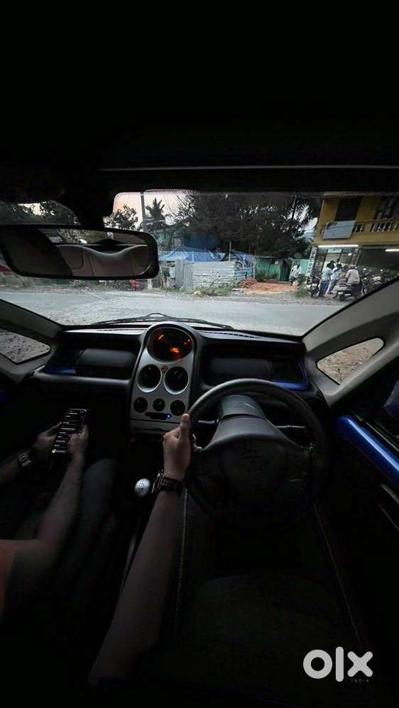 Nano 2013 Top Variant