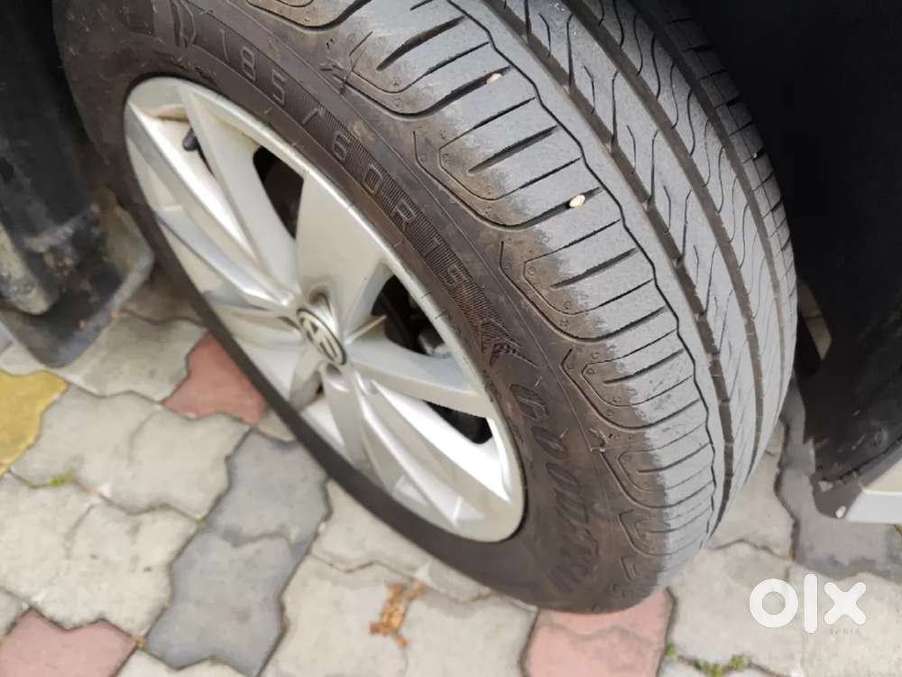 Volkswagen Ameo 1.5 Tdi Highline At 16 Alloy, 2016, Diesel
