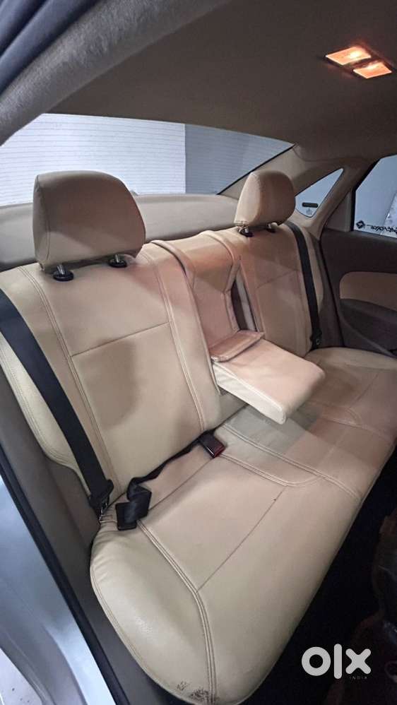 Skoda Rapid Diesel 2015