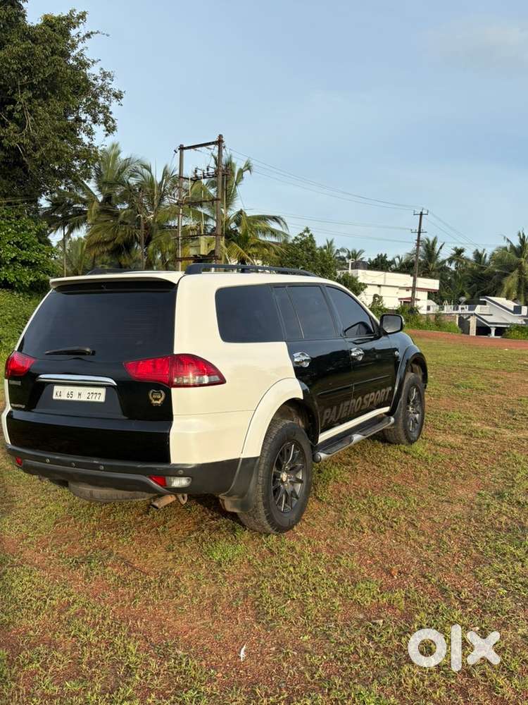 Mitsubishi Pajero Sport 2016