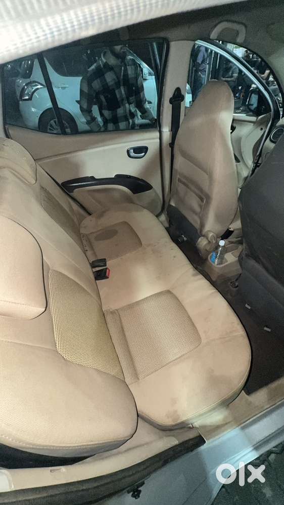 Hyundai I10 Sportz 2011