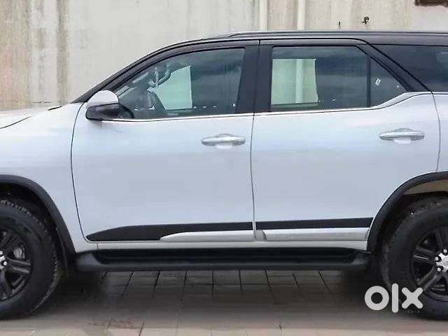 Toyota Fortuner Legender 2015